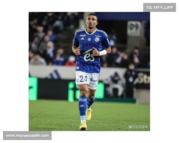 如何通过优化团队配合提升法甲锋线进攻效率与协同作战能力