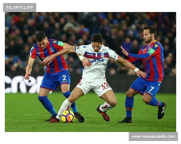 德黑兰独立足球队的新征程:重塑辉煌与迎接未来挑战 德黑兰独立足球队的新征程:重塑辉煌与迎接未来挑战